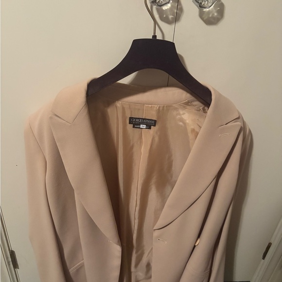 Giorgio Armani Jackets & Blazers - Giorgio Armani Women's Beige Blazer